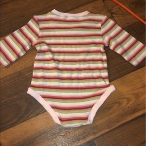 Girls 1 bodysuit/ one piece